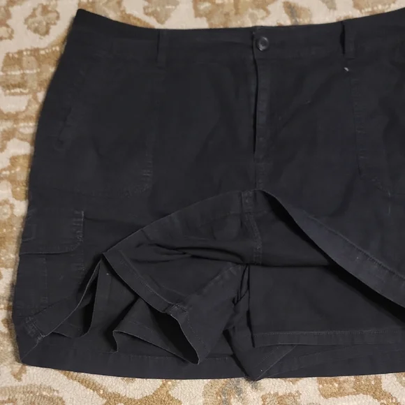 St. John's Bay Classic Black Apparel - Picture 5 of 8